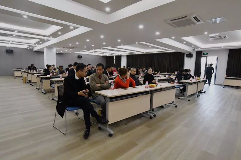 “走进铂驰工厂,解密房车生产”--铂驰房车年终感恩团购会顺利落幕