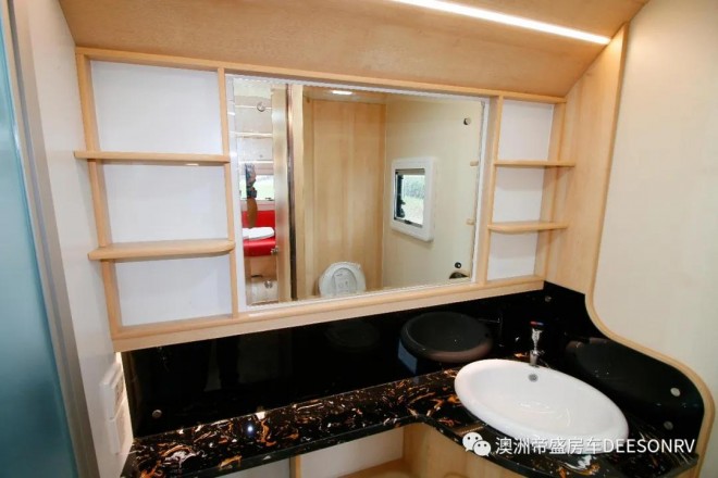 帝盛房车梦450小拖挂营地房车af5d73bc653e4cdea11ea591ed1e01ec