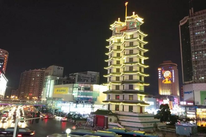 齐聚中原，共享盛会，2019郑州房车露营展宇通房车&盛弘房车等你来！495b92b3db9740d4abaa2d10633987ba