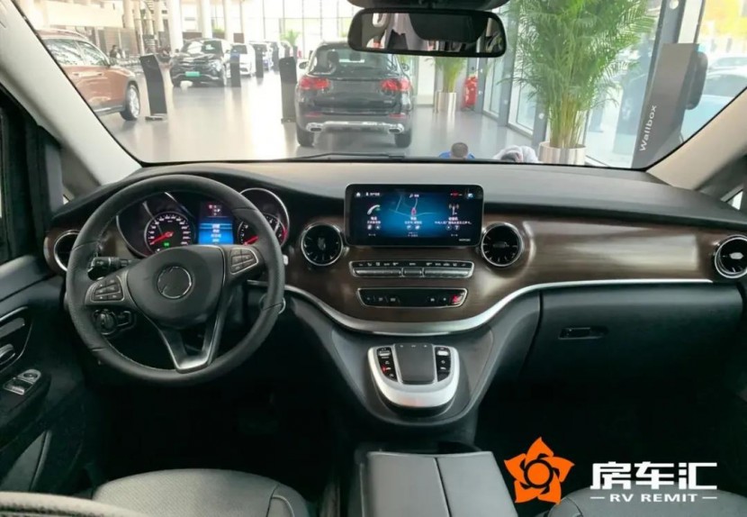 全新一代V级，升级9AT，全系标配空气悬挂，大屏中控智能交互！10.jpg