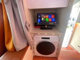 轻卡H 500 轻卡升顶C型房车