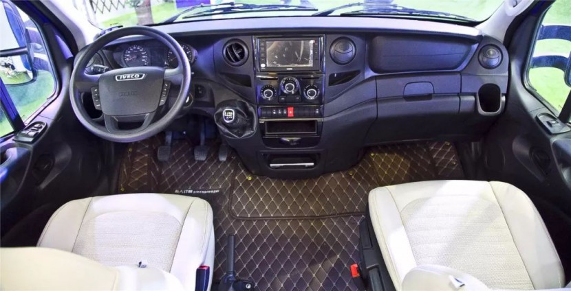 优化升级不断全新亚特尊尚型双扩展实拍