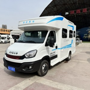 春田房车 春田依维柯欧胜（子母床）