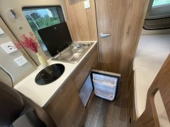 上汽大通MAXUS房车 2021款旅行家V90 豪华版