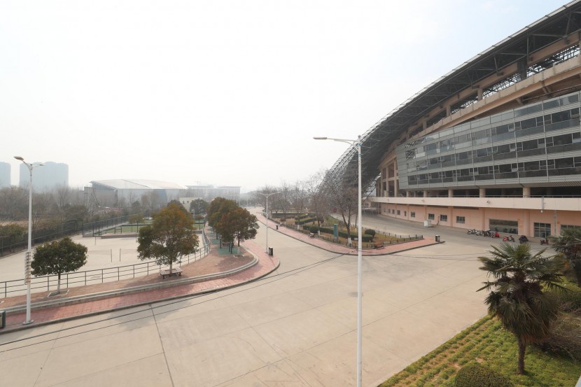 3.31郑州房车展场地河南省体育中心 WLH_2862