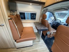 2018款 上汽大通 MAXUS 旅行家V80 原厂房车 V80B