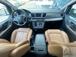 上汽大通MAXUS房车 升顶房车