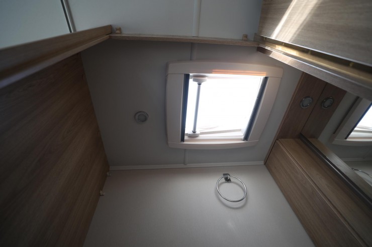 【9.12洛阳房车展】全进口英国Elddis（埃尔迪澌）550拖挂房车神秘亮相展会c575b19e12124e6bbc50a4f0f01462a6