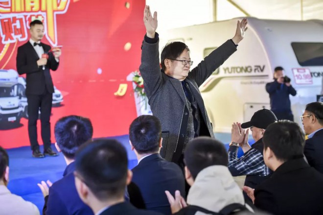开创体验式服务新时代,宇通房车打造行业首个房车专属节日!