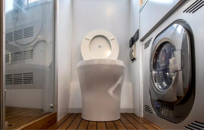 诺马迪森-“领航者F”8×8高端越野房车——追寻星辰大海、探索生命之辽阔（二）53f00ebf64134f8a8c47e77757dea88b