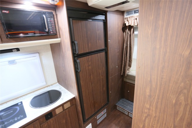 拓锐斯特依维柯C型畅游版TIC-620 55.8万起 2E1A5021