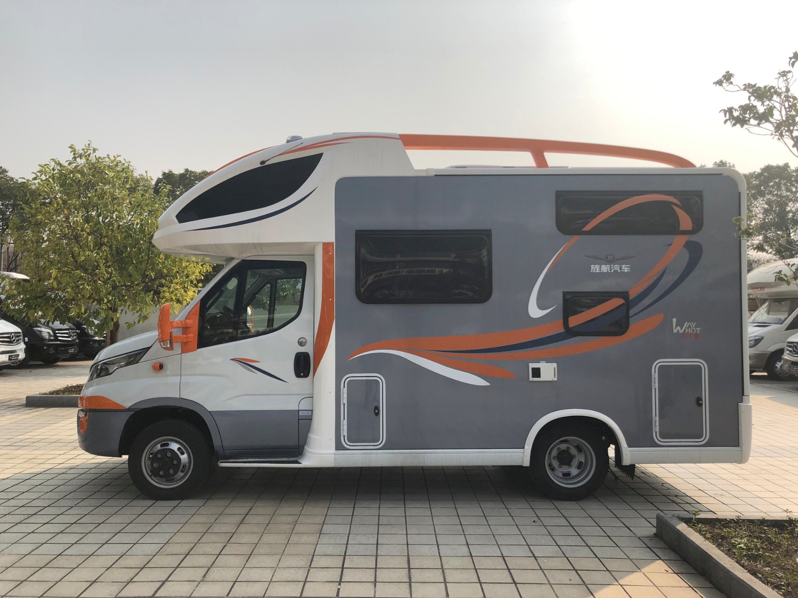 【原始大图】旌航new daily 2019款巍浩591-3车身外观图片欣赏-房车