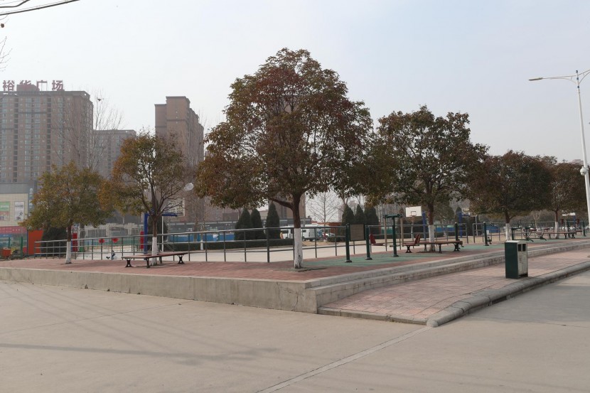 3.31郑州房车展场地河南省体育中心 WLH_3297