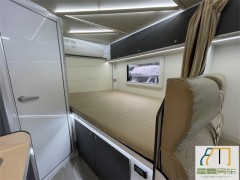 上汽跃进 2024 款上汽跃进H500 2.8T C 型轻卡房车