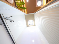 WLH_2530