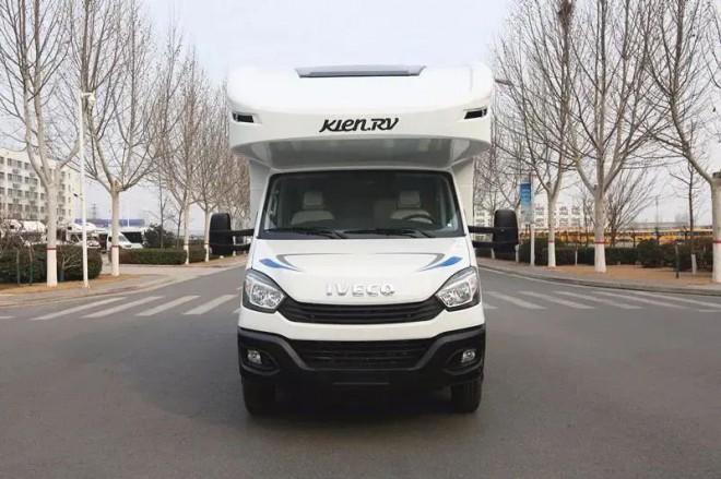 宇通依维柯欧胜C530标准版房车（上下铺）