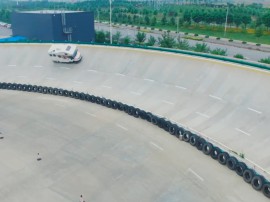 厉害了！宇通房车“高环试验”震撼发布