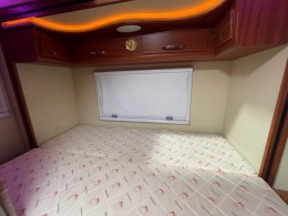 奔驰斯宾特 奔驰