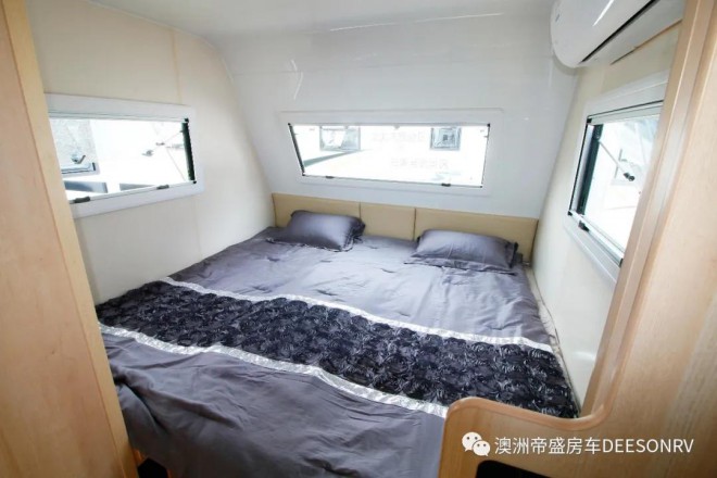 帝盛房车梦450小拖挂营地房车c7fe0bd0dd7a477b80ccde6ac1013823