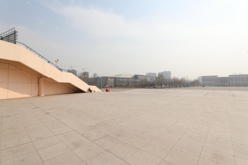 3.31郑州房车展场地河南省体育中心 WLH_3020