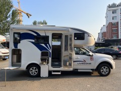 览众房车 2021款自由炮柴油版