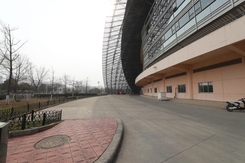 3.31郑州房车展场地河南省体育中心 WLH_2926