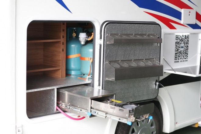 北京车友福利，赛德依维柯欧胜C型房车在北京顺利上牌e5692821d81e41bb948ee67f7c649434