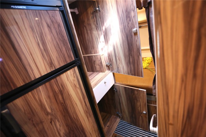 拓锐斯特依维柯C型欧霸版TIC-621  59.8万起 00001623