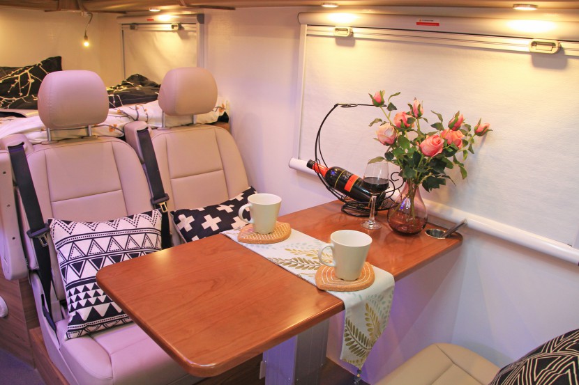 法美瑞大通L008-旅居版房车  40.8万元 IMG_7628