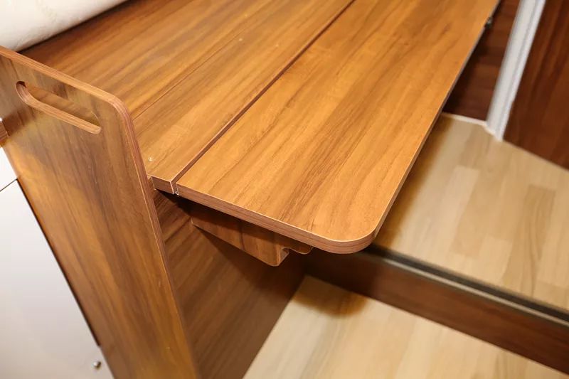 宇通房车：体验专属舒适旅行，国产依维柯单拓房车上线啦~