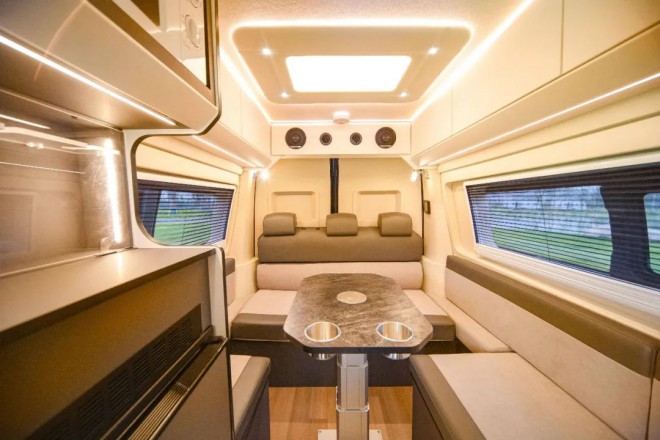 享受高质量休闲时光，宇通房车B520重磅来袭！