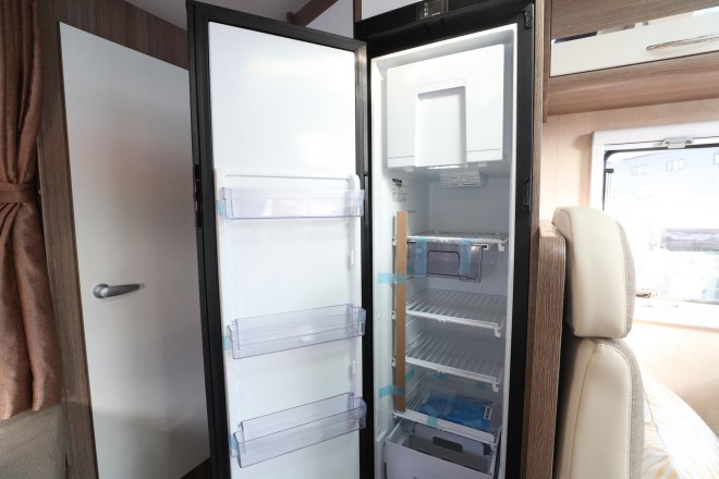 弗瑞德姆2019款全新国产依维柯自动挡T型房车锐尚版TIC-601AX 52.8万 WLH_8366