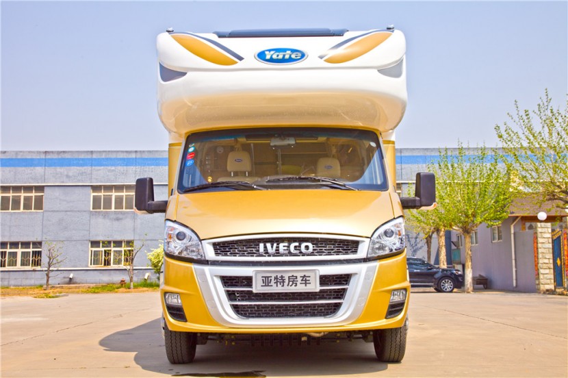 亚特房车 芳语之韵舒适型国产依维柯手动挡房车 53.8万元 IMG_6788