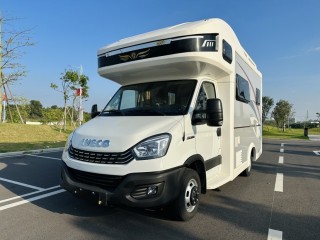 华居房车 2020款华居依维柯欧胜