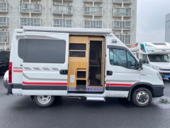 傲旅房车 依维柯B