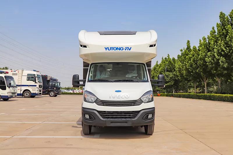 实用性满分，这款宇通国产依维柯无拓上下铺房车让你秒回“青葱岁月”！77caf777139e41858a858a2808351888