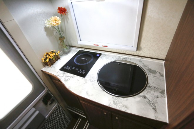 拓锐斯特依维柯C型舒适版TIC-610 52.8万起 00001384