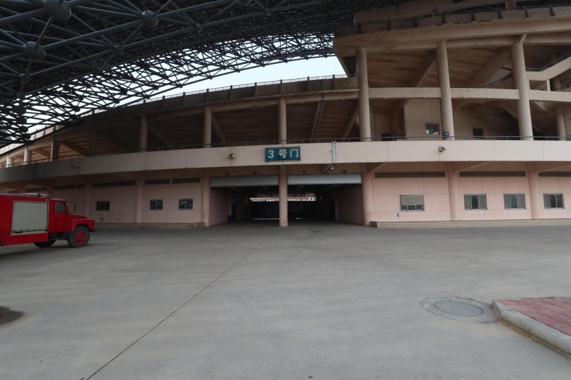 3.31郑州房车展场地河南省体育中心 WLH_2934