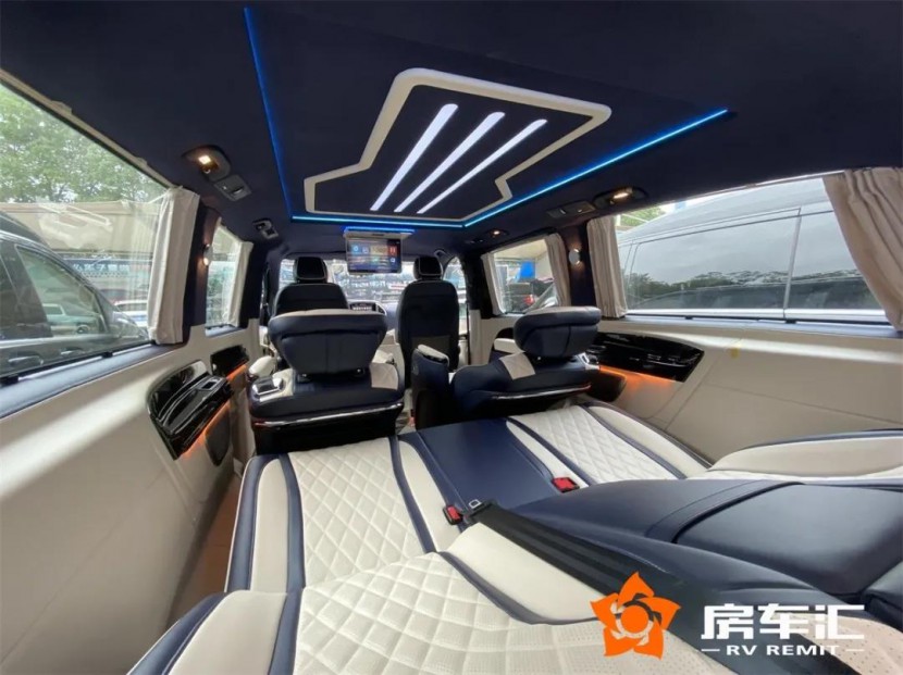 40多万包牌价！奔驰商务航空头等舱，超舒适享受，现车特价！13.jpg
