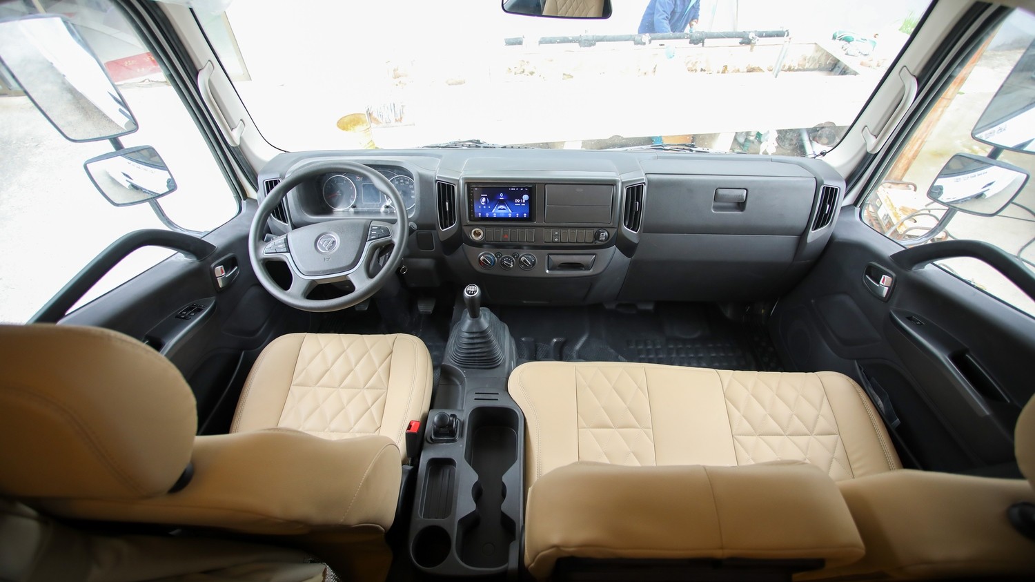 【原始大图】法美瑞福田欧马可 欧享版 国六驾驶舱图片欣赏-房车旅游