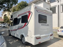 上汽大通 19款RV80 C型房车