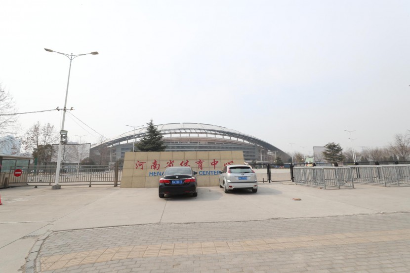 3.31郑州房车展场地河南省体育中心 WLH_2786