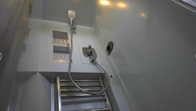 有容乃大——诺马迪森“穿越者E”豪华越野房车