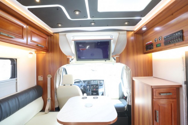 6.5洛阳房车展骏驰房车携“中国风”C型、T型房车亮相参展d222c5e4cc6b4c40ac23a5f6d918775f