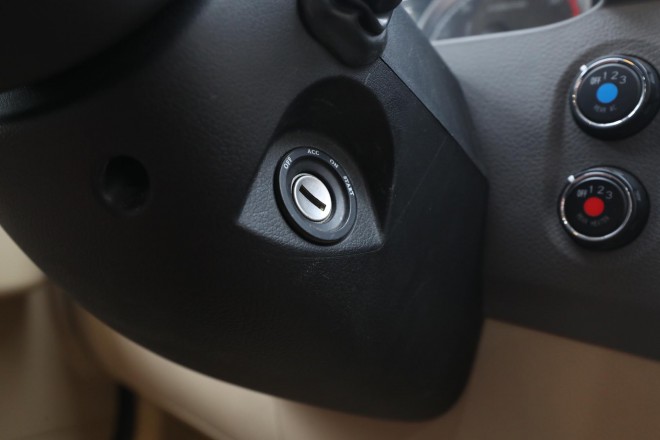 老张定制款——高清实拍2019款顺之旅东风御风白色自动挡B型房车 WLH_5925