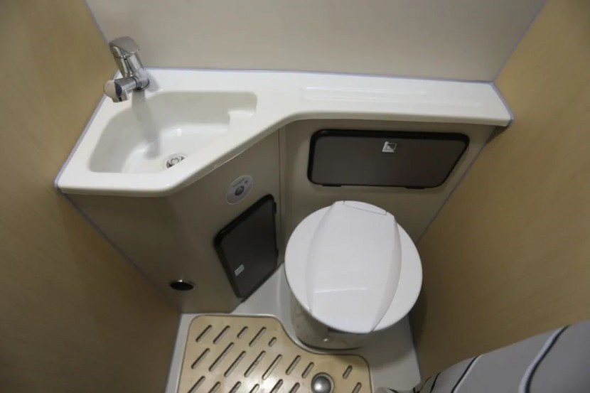 7b23c3df3e2142b7e1ff5cda6c