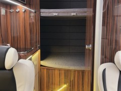 江铃集团房车 福特玉麒麟
