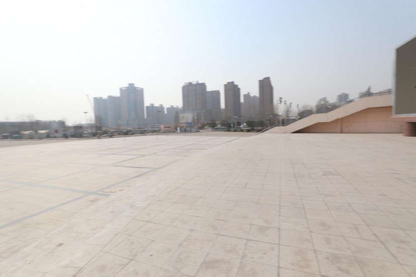 3.31郑州房车展场地河南省体育中心 WLH_2994