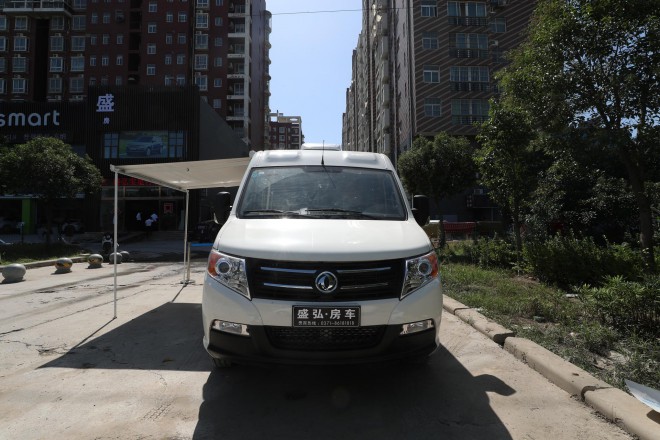 22.8万 盛弘房车东风御风短轴中顶自动挡B型房车