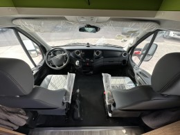 铭城房车 依维柯双拓展